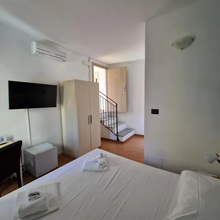 Hotel Vela Bianca H & R *