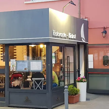 Hotel Vela Bianca H & R