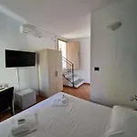 Hotel Vela Bianca H & R *