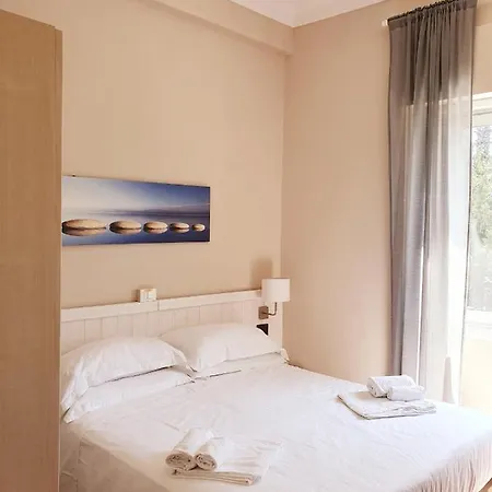 Vela Bianca H & R Diano Marina