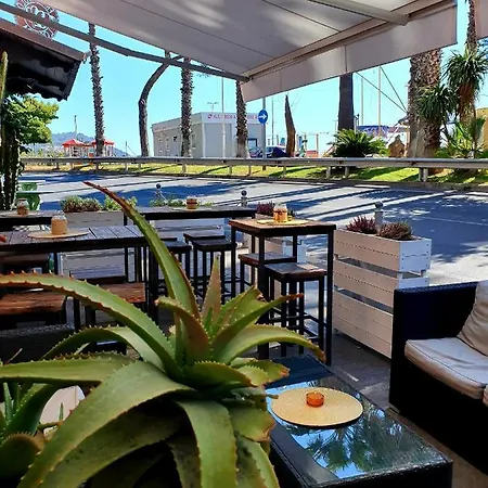 Vela Bianca H & R Hotel *