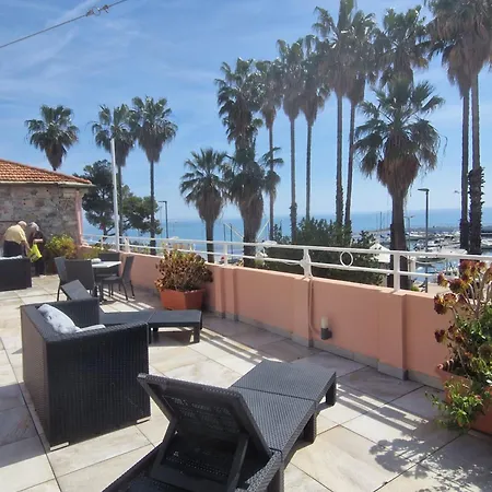 Vela Bianca H & R Hotel *