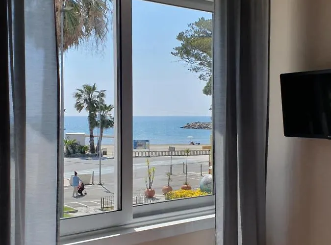 Vela Bianca H & R Hotel