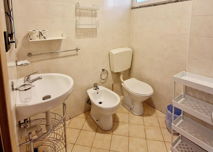 Vela Bianca H & R * Diano Marina