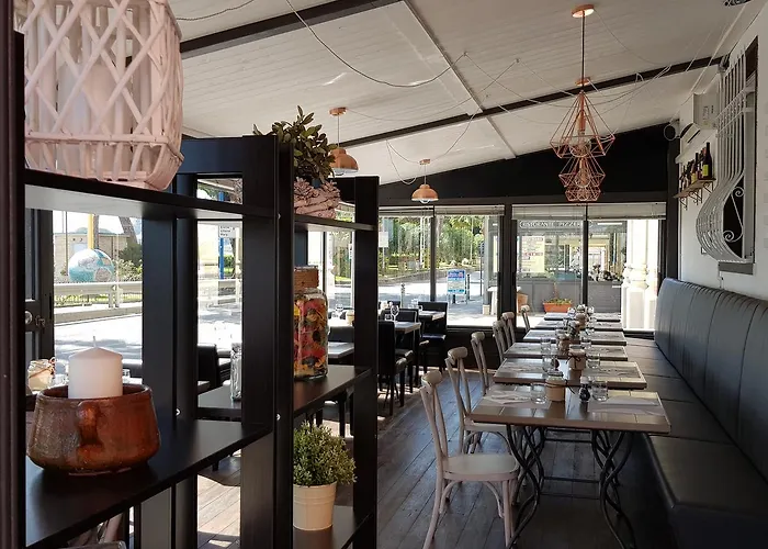 Hotel Vela Bianca H & R Diano Marina